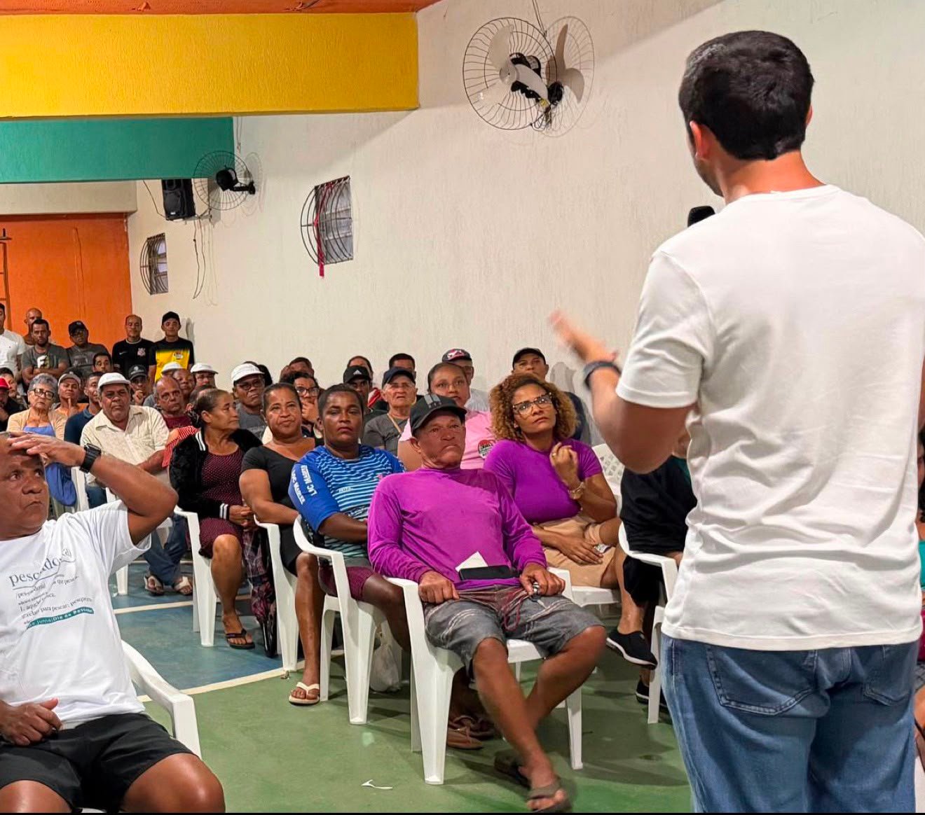 Foto do álbum 18.07 Reunião com os pescadores da Colônia de Pescadores de Nova Viçosa