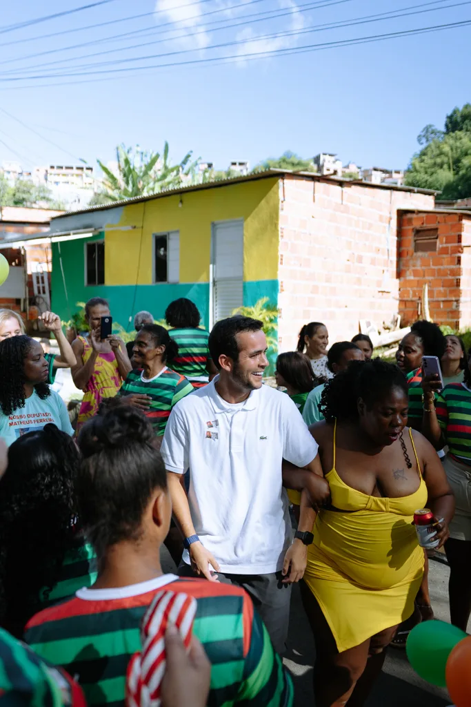 Foto do álbum 23.08 Grande Feijoada na Comunidade de Itacaranha