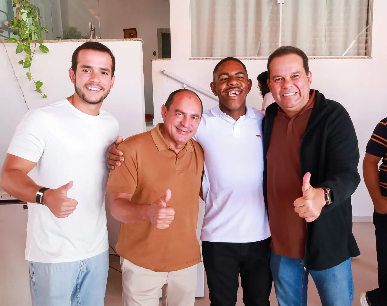 Foto do álbum 21.06 Giro Pelo Interior – Esplanada