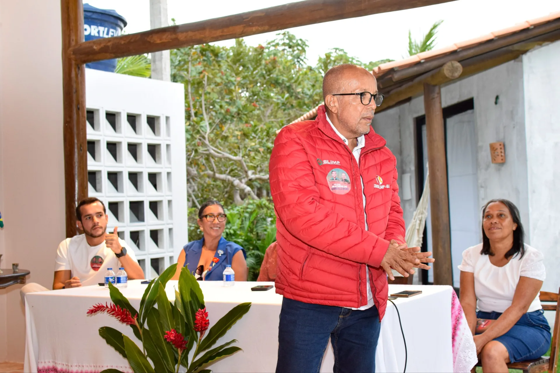 Foto do álbum 30.07 Reunião com Suíca e Lideranças em Jaguaripe