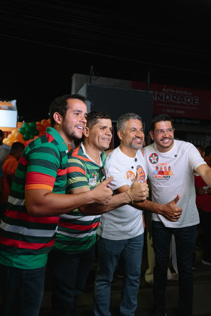 Foto do álbum 04.09 Inauguração do Comitê de Elmo Vaz