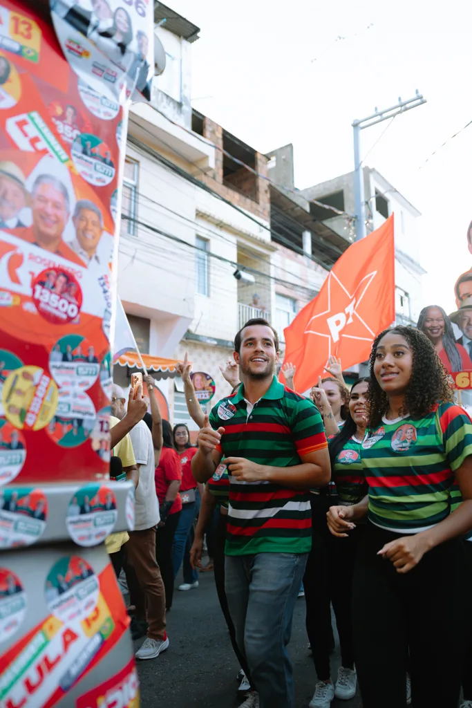 Foto do álbum 02.09 Caminhada com a Chapa Majoritária 📍 Nordeste de Amaralina