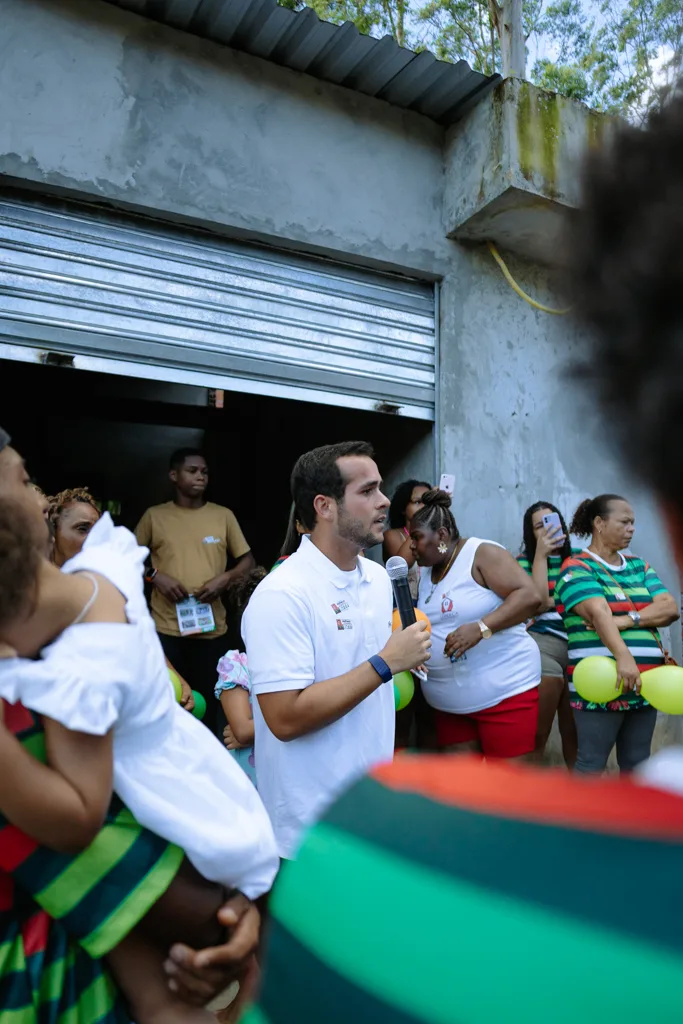 Foto do álbum 23.08 Grande Feijoada na Comunidade de Itacaranha