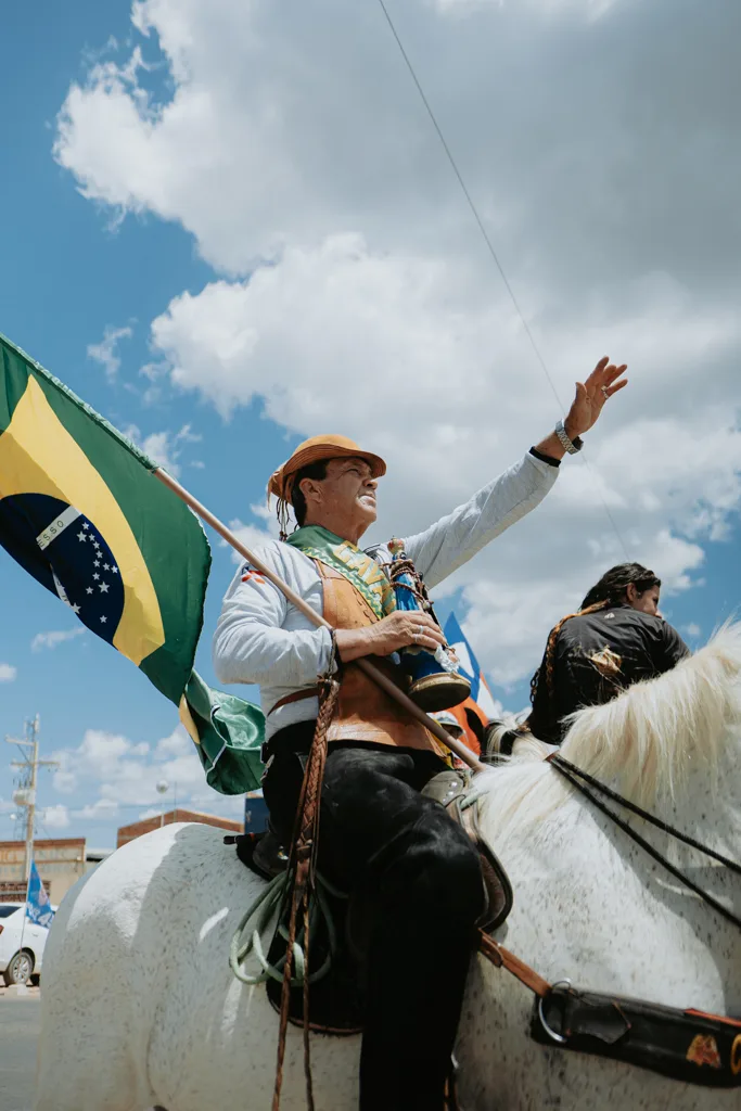 Foto do álbum 07.09 Cavalgada de 7 de Setembro 📍 Casa Nova