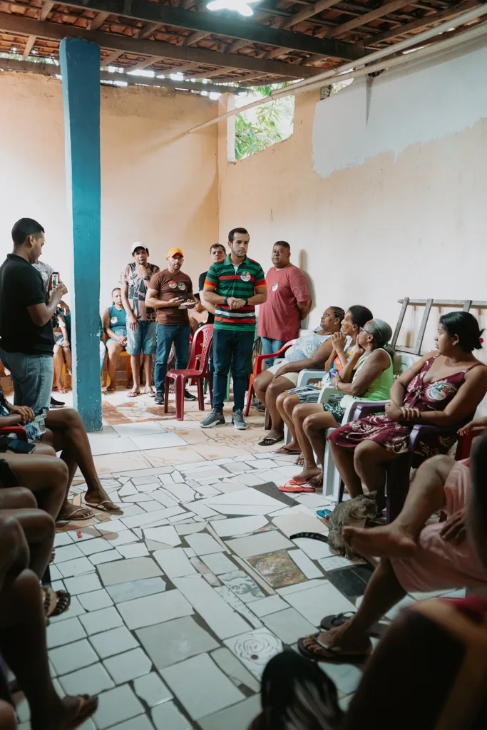 Foto do álbum 04.09 Reunião na Comunidade Quilombola da Estrada da Boiadeira 📍 Bairro Bananeira
