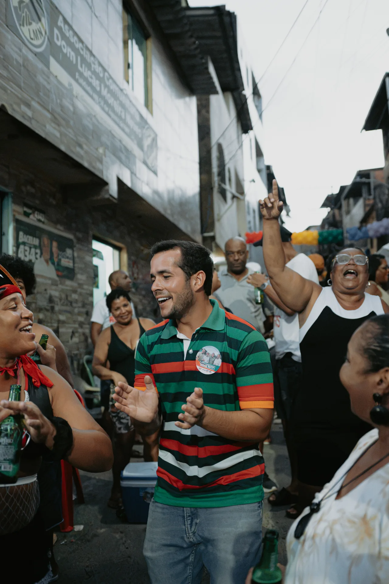 Foto do álbum 20.09 Parada LGBT do IAPI – Comunidade do Milho