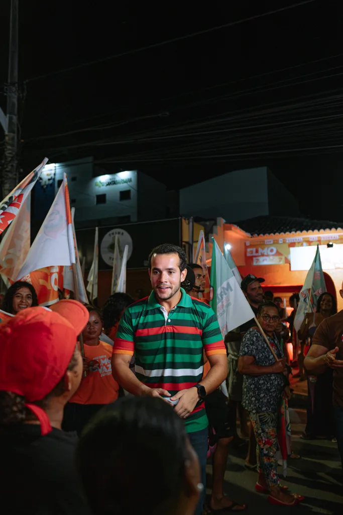 Foto do álbum 04.09 Inauguração do Comitê de Elmo Vaz