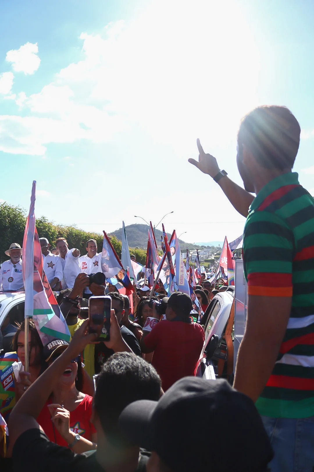 Foto do álbum 30.08 Motociata e Caminhada com o Timão de Lula 📍 Iaçu