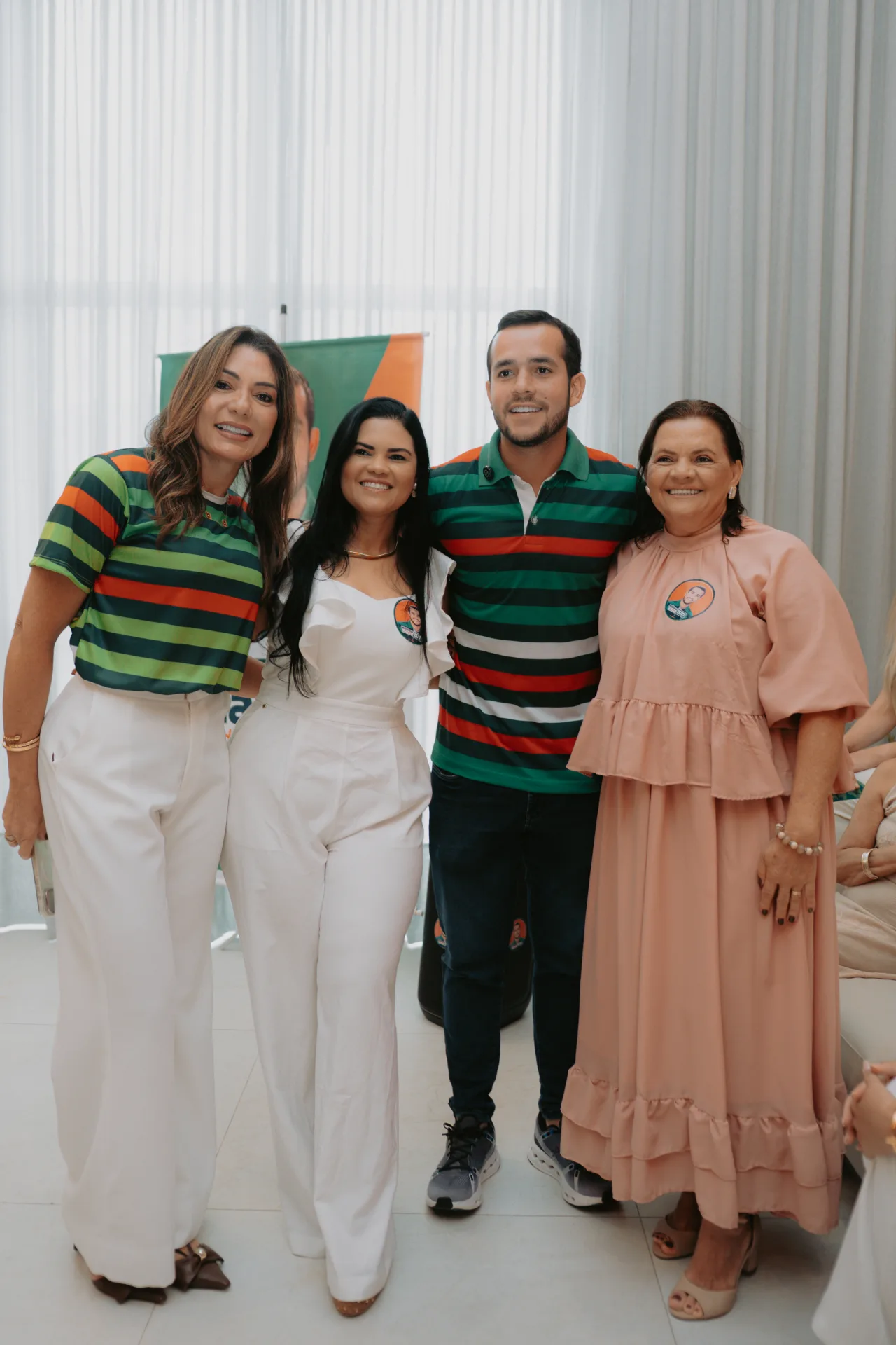 Foto do álbum 12.09 Café das Mulheres