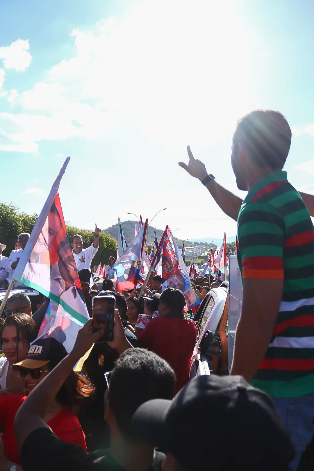 Foto do álbum 30.08 Motociata e Caminhada com o Timão de Lula 📍 Iaçu